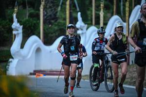 BIB: 5540
                            <button type="button" onclick="openModal(22509090)" class="btn btn-primary btn-sm float-right btn-popup" data-toggle="modal" data-target=".modal-high-quality">
                        <i class="fas fa-shopping-cart"></i> Add to Cart
                    </button>
                                            <button type="button" onclick="isThisMe(22509090, true)" class="btn btn-success btn-sm float-right btn-popup btn-isme hidden" data-toggle="tooltip" data-placement="bottom" title="นี่คือรูปของคุณใช่ไหม คลิกที่นี่เพื่อเอาเข้าอัลบั้ม">
                        <i class="fas fa-plus"></i> Add to album
                    </button>
                    <button type="button" onclick="isThisMe(22509090, false)" class="btn btn-warning btn-sm float-right btn-popup btn-isnotme hidden">
                        <i class="fas fa-ban"></i> Remove from album
                    </button>